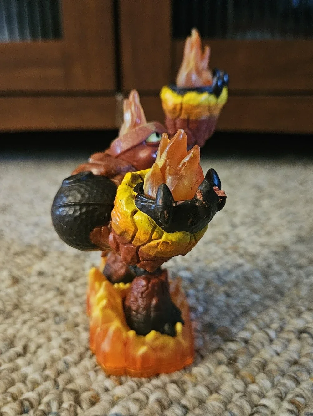 Skylanders Giants Hot Head With The Card